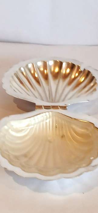 Vintage silver plate clam butter dish