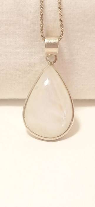 Sterling silver moonstone pendant on chain