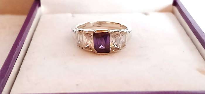 Sterling silver ring with cubic stones