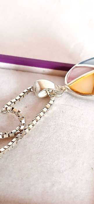 Vintage sterling silver pendant on chain