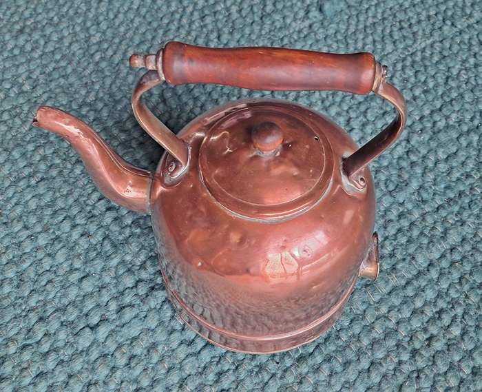 Vintage electric copper kettle
