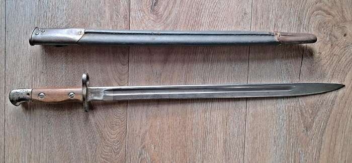 World War 1 bayonet