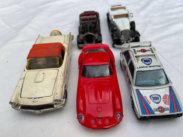 Toy Cars