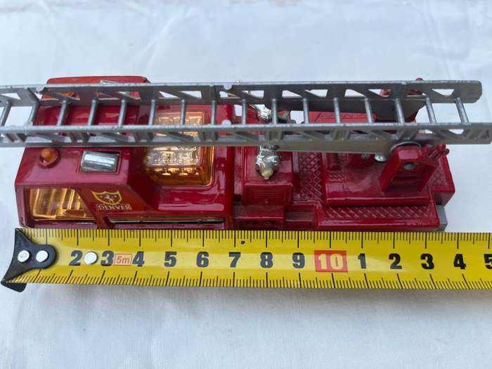 MATCHBOX Fire truck