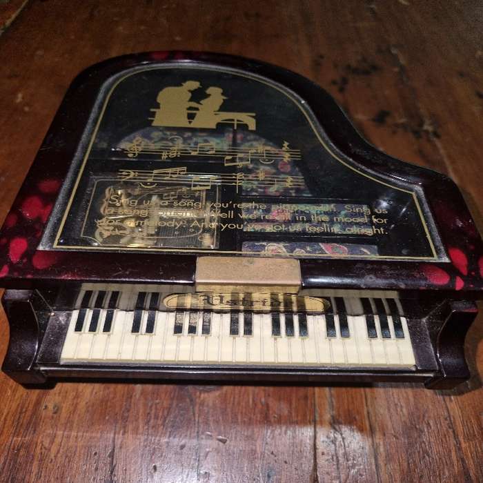 Vintage Piano Man Music box / Musical Jewellery Box - Piano Shaped