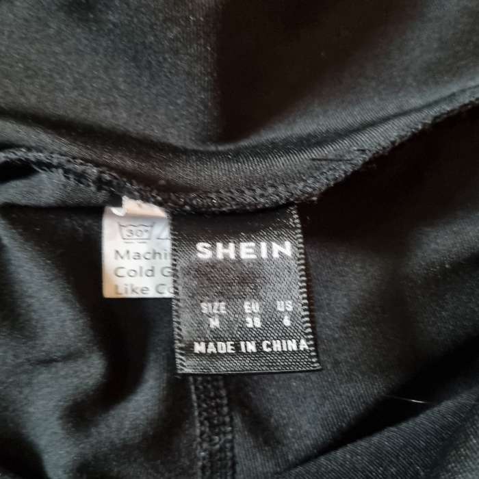 Shein Fitness Shorts - never worn - Size M