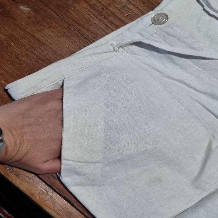 Viscose / Linen Blend Shorts - Size 38