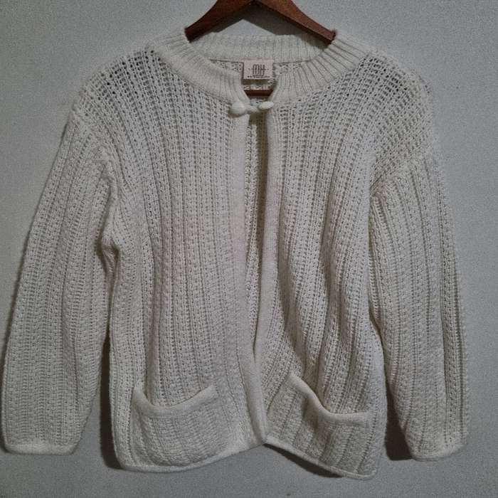 Chunky Longer Length Knitwear - Size M - Marien Hall