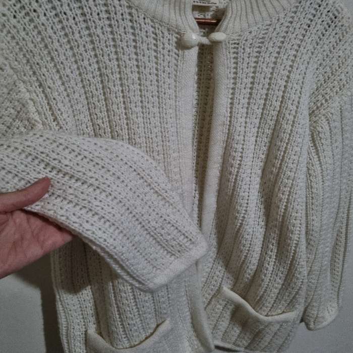 Chunky Longer Length Knitwear - Size M - Marien Hall