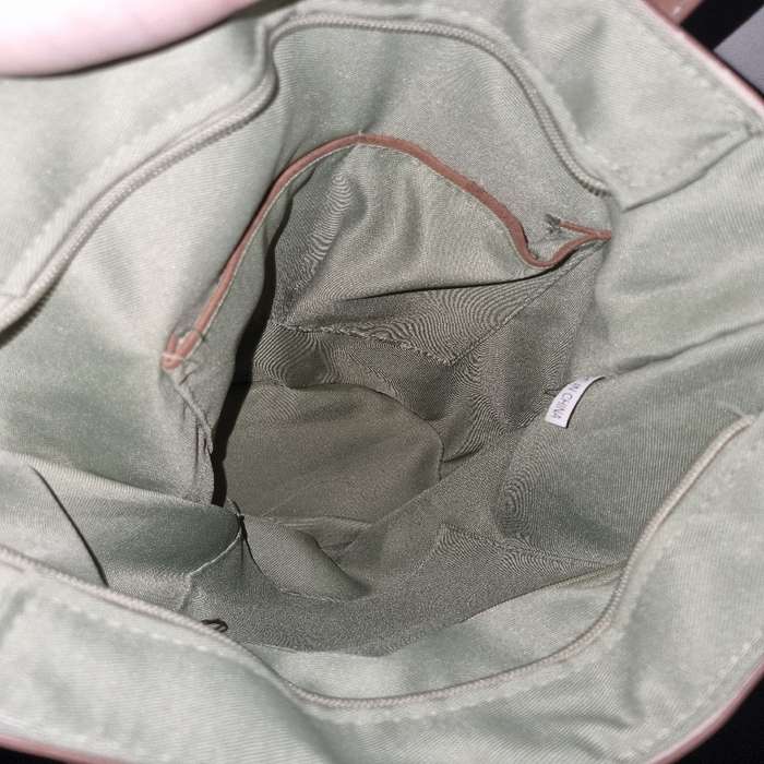 Beautiful handbag - Never used