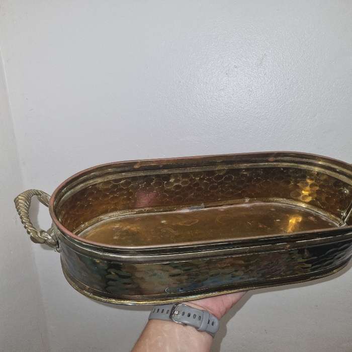 Large brass container - perfect for flowers or plants