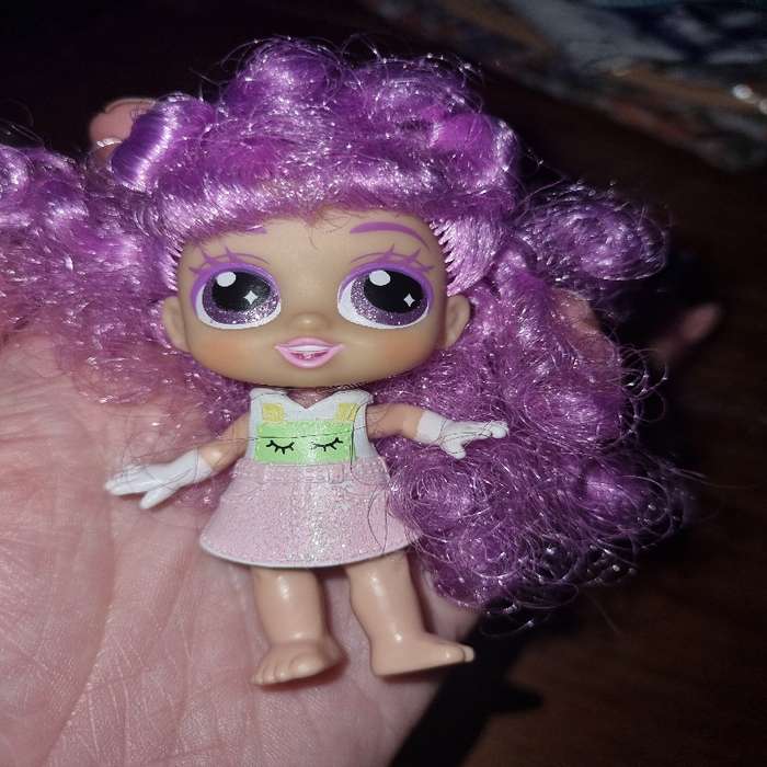 9 x Dolls, including some vintage - See photos