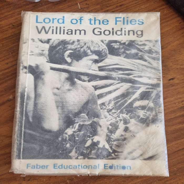 Lord of the Flies - William Golding - Ex Library book