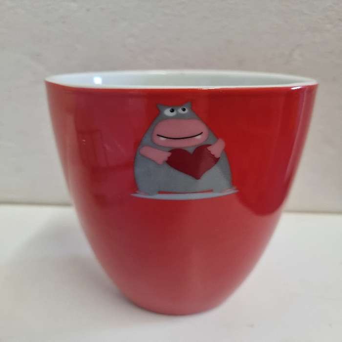 Woolworths Porcelain Love Mug with hippo detail