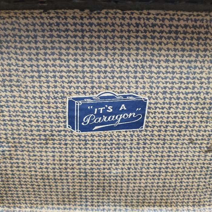 Brown Vintage paragon carry case