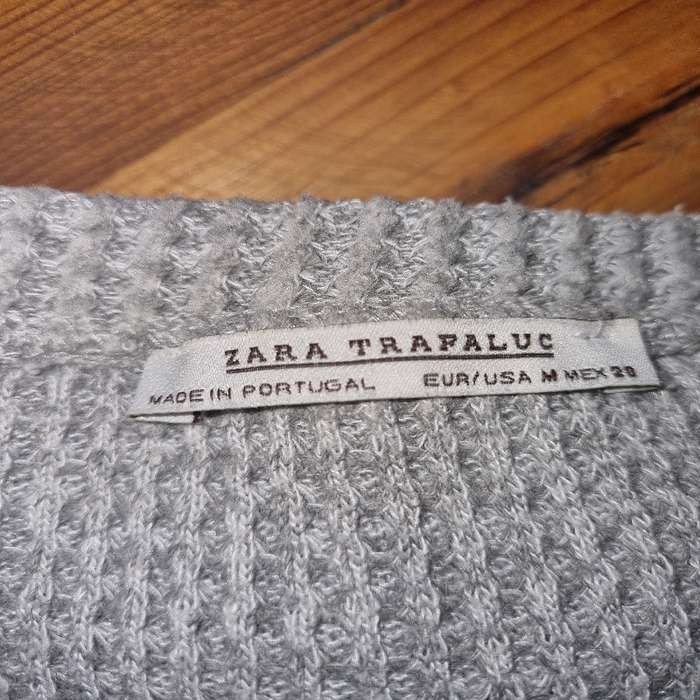 Zara Grey top - Size M