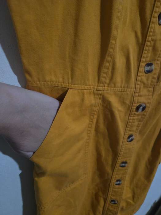 Mustard colour dress with pockets - Size 12