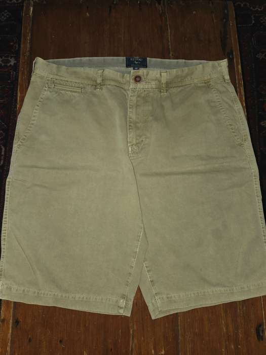 Old Khaki Shorts - Size 40