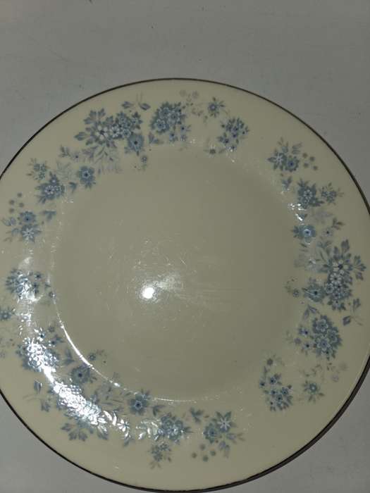 6 x Royal Doulton Side plates - The Romance Collection - Michelle - Just Beautiful - Diameter - 20cm