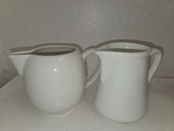 2 x Maxwell & Williams Milk Jugs - White