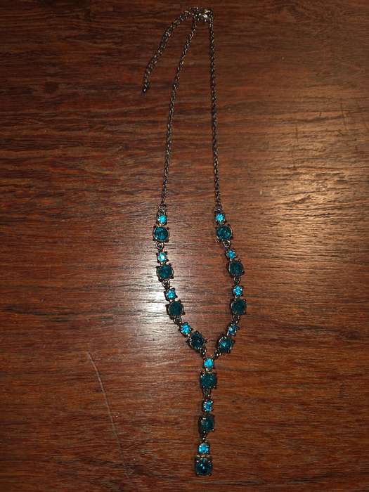 Beautiful Turquoise Stone Necklace