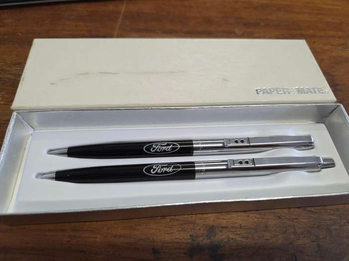 Papermate Pen and Pencil Set with Ford Signage - Needs refils