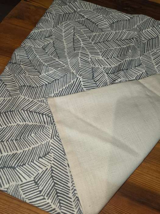 2 x Scatter cushion covers - Modern - Never used - Great Quality - Size 52cm x 52cm