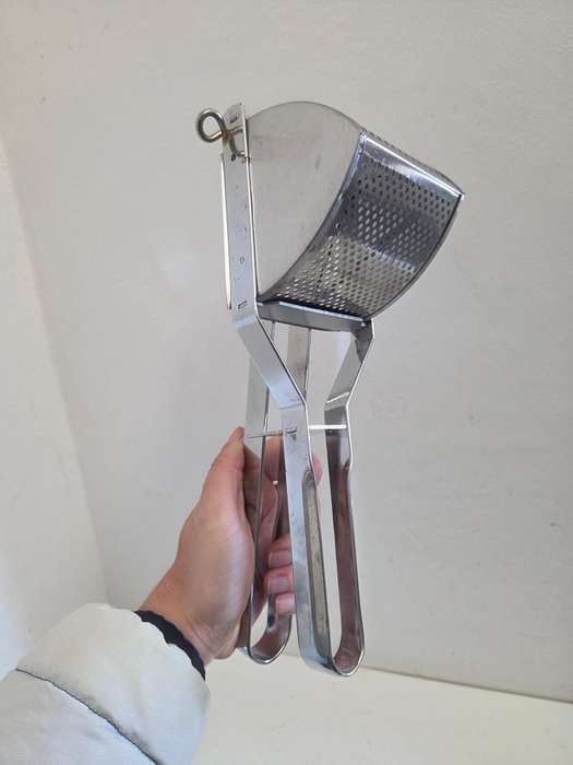 Stainless Steel Potato Press / Potato Ricer / Potato Masher