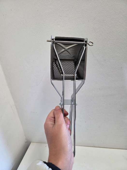Stainless Steel Potato Press / Potato Ricer / Potato Masher