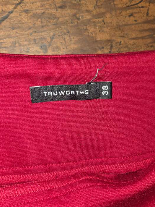 Truworths Red Bodycon Skirt - Size 38 Very Flattering fit