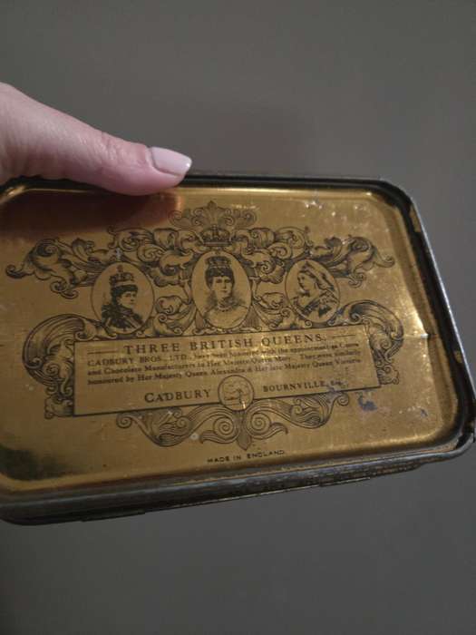Vintage Tin - The Blue Boy - Cadbury Bournville