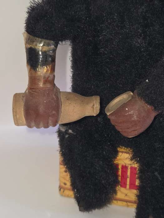 Vintage 1050's Nomura wind up bear - See pictures for condition