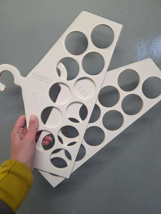 2 x Scarf hangers