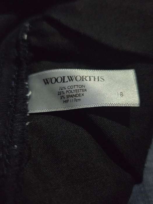 Woolworths shorts with soft elastic band - Size 18 - Never worn