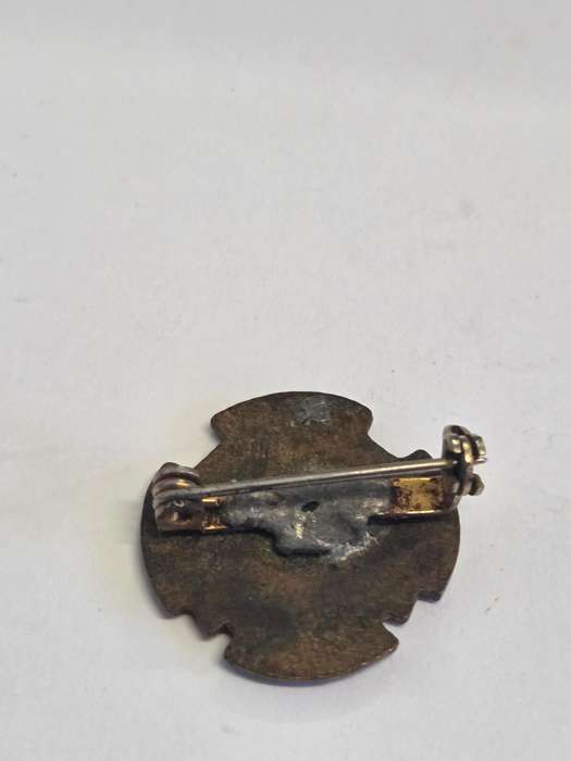 Vintage Young Men's Guild Badge - One Heart One Way