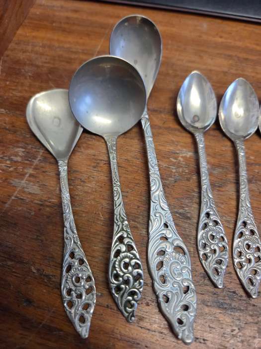 13 Piece vintage teaspoon and cake fork set with sugar spoon and jam spoons