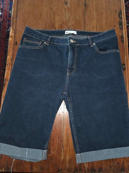Woolworths denim shorts - Size 14 Bermuda Mid Rise