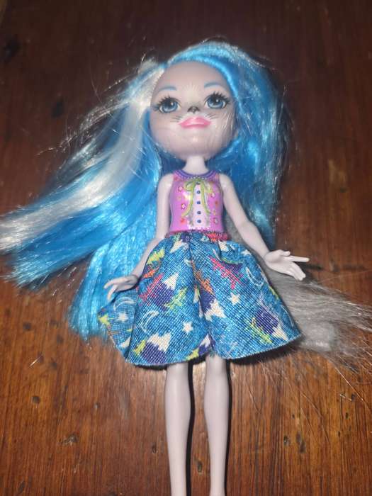 Enchantimals Winsley Wolf doll - 16cm