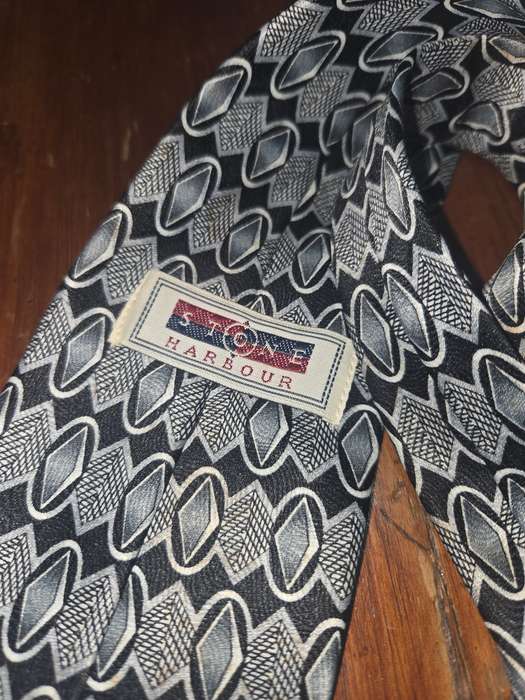Stone Harbour Tie