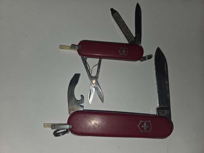 2 x Collectible Victorinox Swiss Made Pocket knives - Multi tool knives