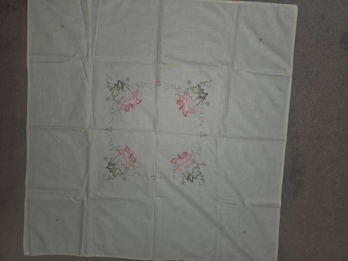 Beautiful Vintage Embroidered Tablecloth - Size - 85cm x 85cm