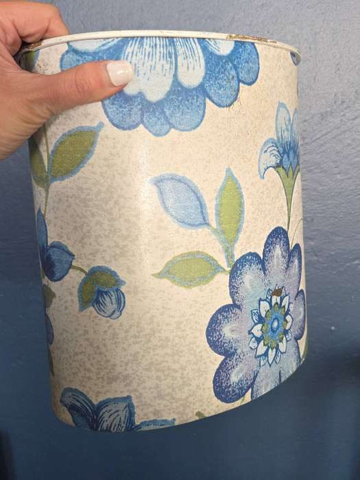 Vintage Enamel dust bin - Willow - Australia - Add some colourful vintage charm