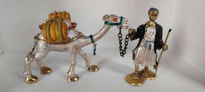 Arabian themed Trinket box