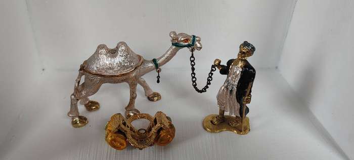 Arabian themed Trinket box