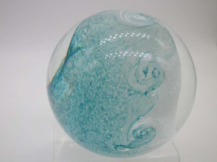 Vintage CAITHNESS, Scotland Art Glass Paper Weight 'Tidal Wave'