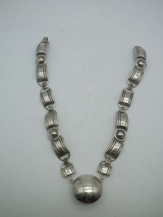 Stunning Designer CANDIDA -Joe Calafato -Sterling Silver Vintage necklace. approx 59 grms. 42.5cm