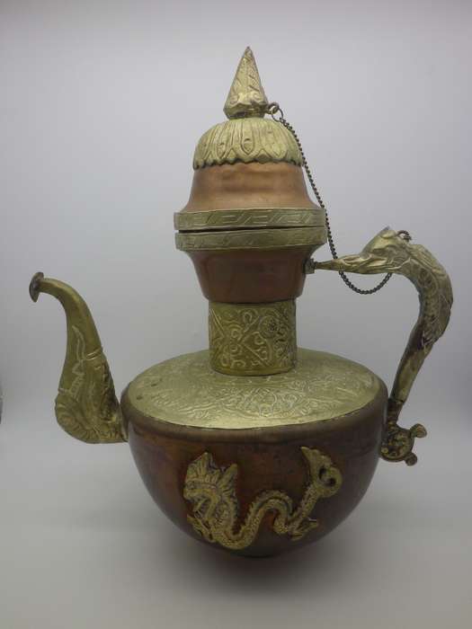 Turkish or Tibetan Large ornate decorative copper & brass tone lidded coffee urn with dragon motief