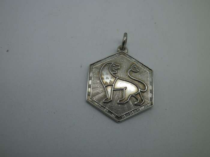 Sterling Silver DAVID ANDERSEN NORWAY LEO ZODIAC PENDANT 3X2CM