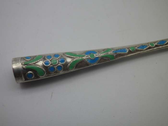 Vintage Chinese Sterling Silver & Enamel Cigarette Holder.