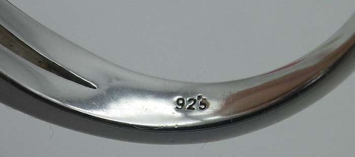 Beautiful VINTAGE STERLING SILVER & CZ Solitaire Ring. American Swiss Size: N.  3.74 g